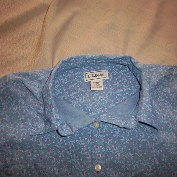 LL Bean ~ chambray floral print shirt ~ M - Picture 2 of 3